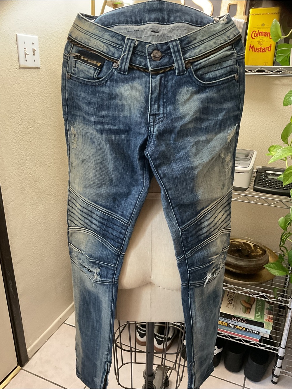 💜💜💜 Men's Blue Skinny Biker Jeans with Zipper Accents